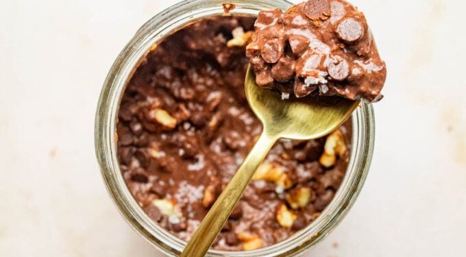 5 Minute Brownie Batter Overnight Oats