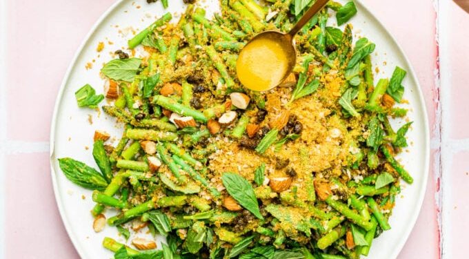 20 Minute Cold Chopped Asparagus Salad