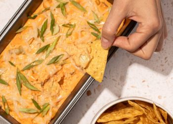 Vegan Baked Buffalo Chicken Dip with Artichokes