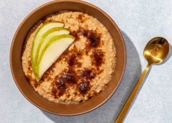 Stovetop Cinnamon-spiced Millet Breakfast Porridge
