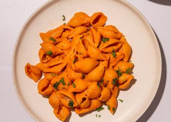 Silken Tofu Pasta Sauce with Roasted Red Pepper