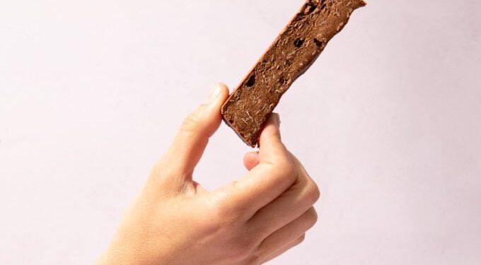 Tummy Friendly Mint Chip Protein Bars (24g protein!)