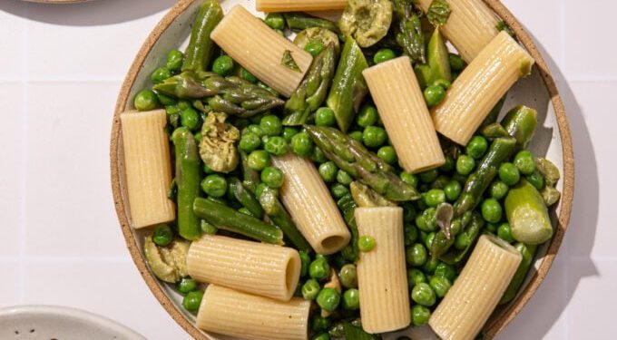 Chunky Asparagus Pasta Salad with Smashed Olives