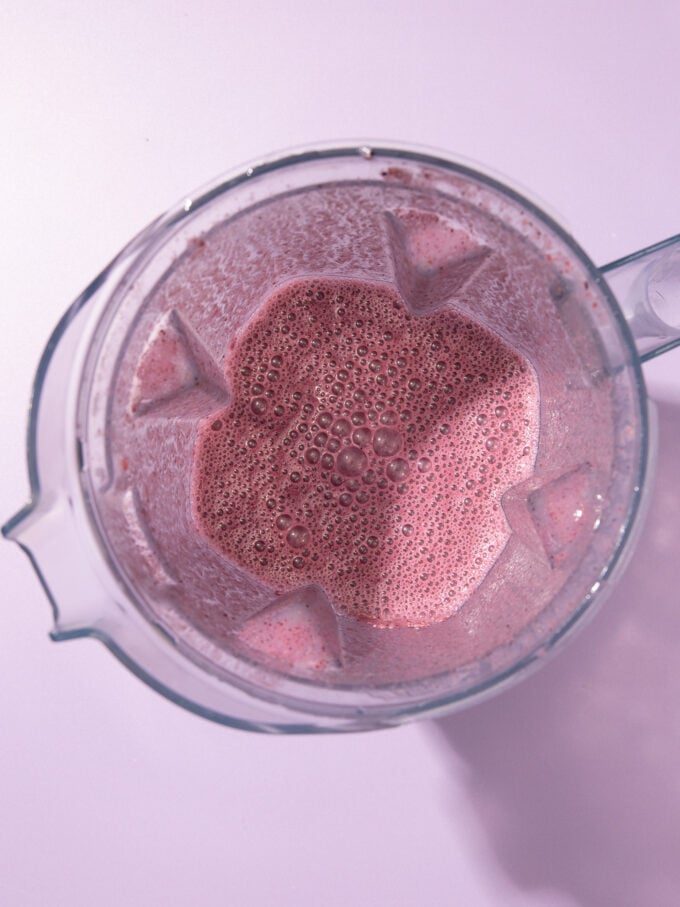 strawberry blueberry smoothie in blender