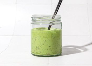 5 Minute Creamy Vegan Dill Pickle Ranch Dressing