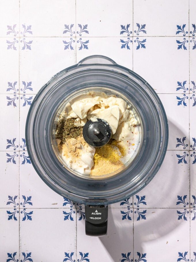 soft tofu, mayo and garlic powder in food processor
