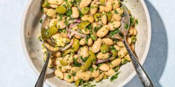 Marinated White Bean Side Salad with Olives